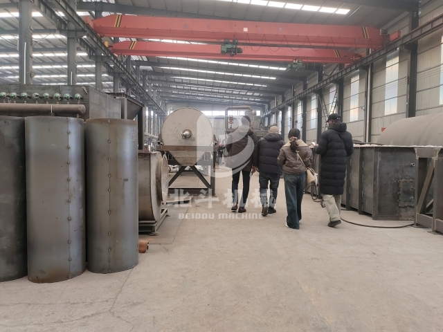 客戶參觀聚焦：北斗機械連續式炭化爐背后的合作規劃與技術交流